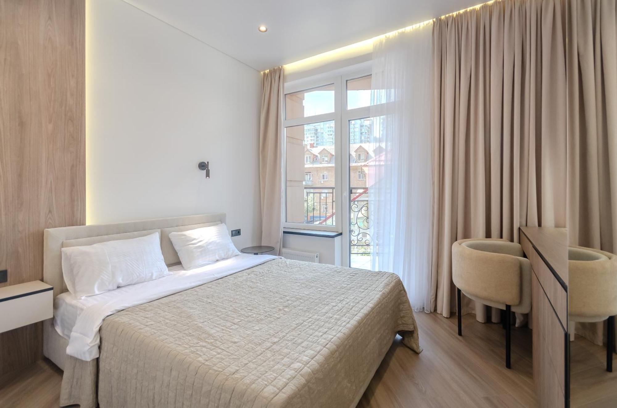 Petrovdom 2-76 Luxury Living In Rc Pechersk Plaza Kiev Exterior foto