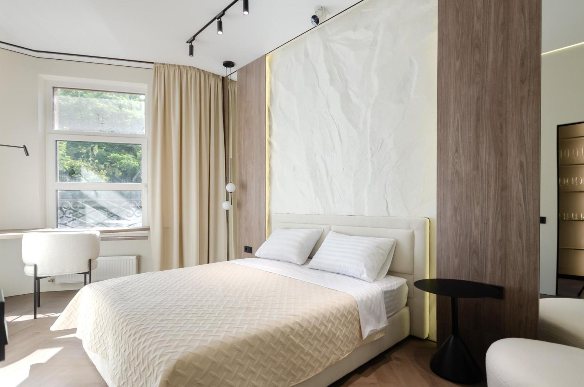 Petrovdom 2-76 Luxury Living In Rc Pechersk Plaza Kiev Exterior foto